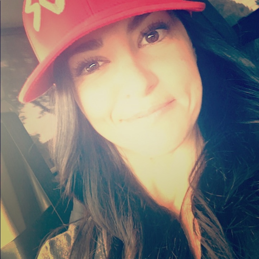 Meet your Posher, Steph